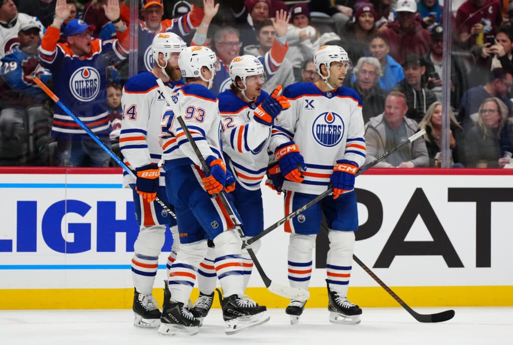 Edmonton Oilers celebrate goal