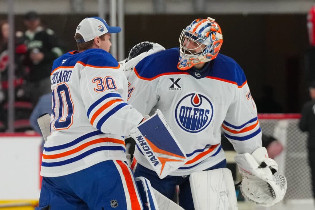 Edmonton Oilers goalies Stuart Skinner Calvin Pickard