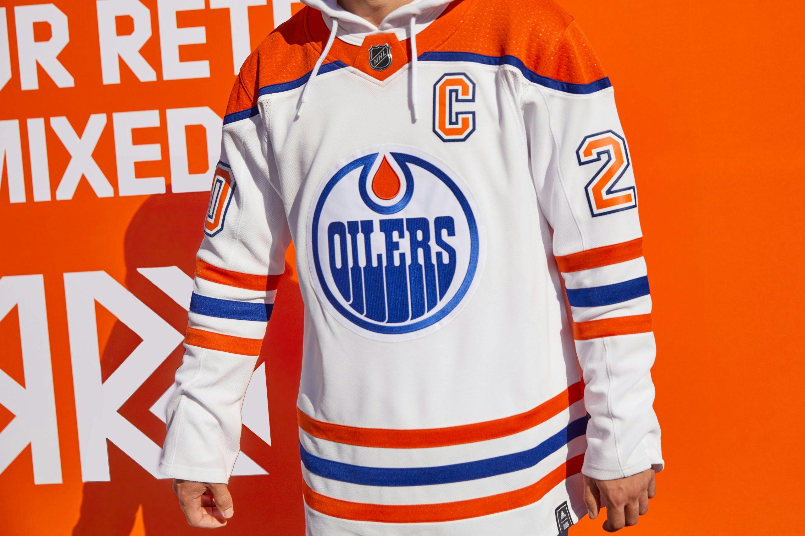 NHL Notebook: Oilers to wear reverse retro jersey five times, Jets