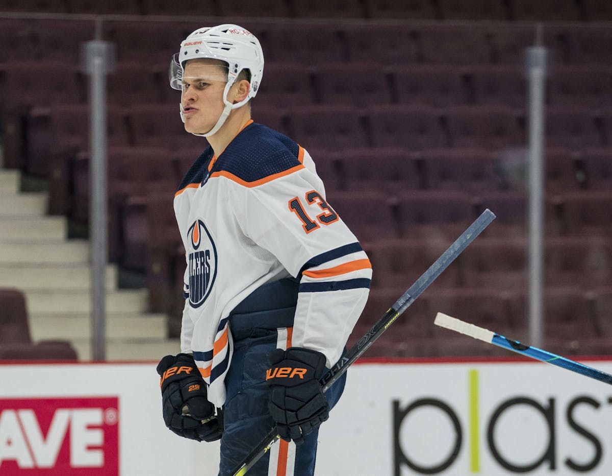 What should the Oilers do with polarizing pending RFA Jesse Puljujarvi?
