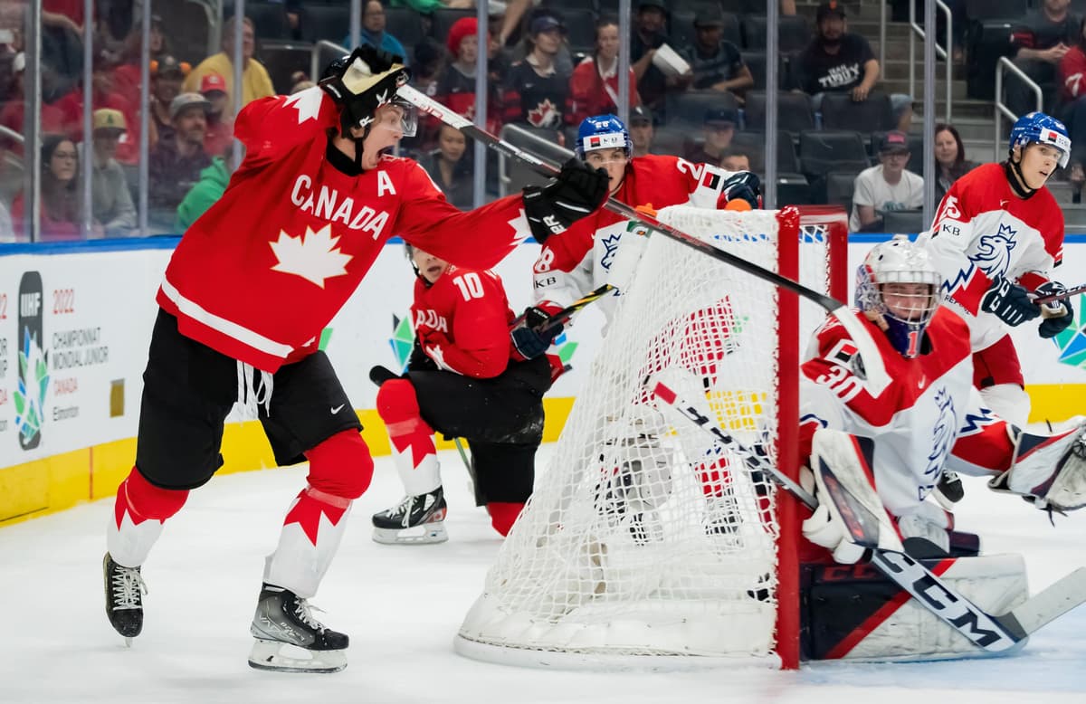 WJC GDB Wrap Up 3.0 Kent Johnson Michigan goal propels Canada to 51