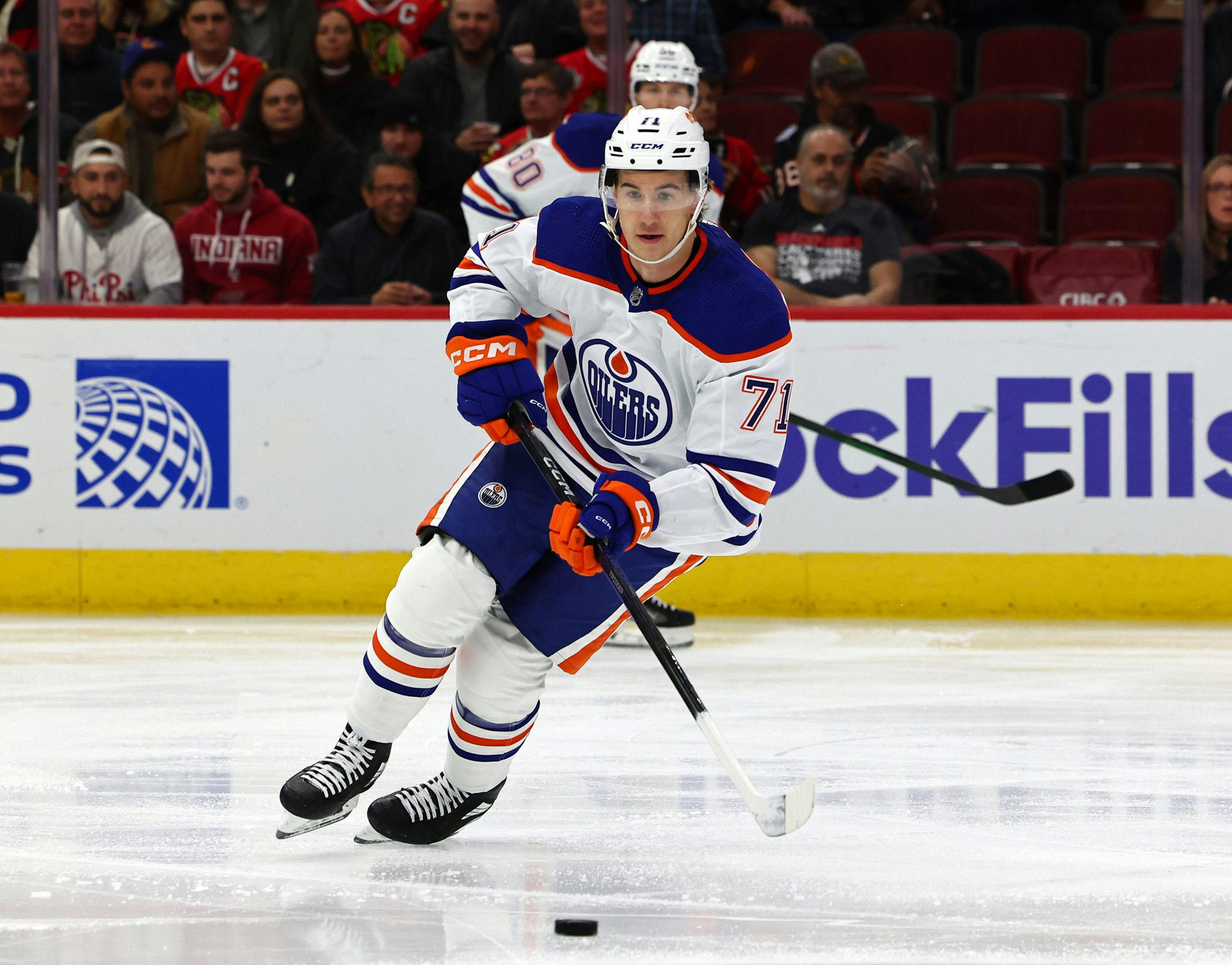 Oilers sign Derek Ryan to two-year, $1.8M extension