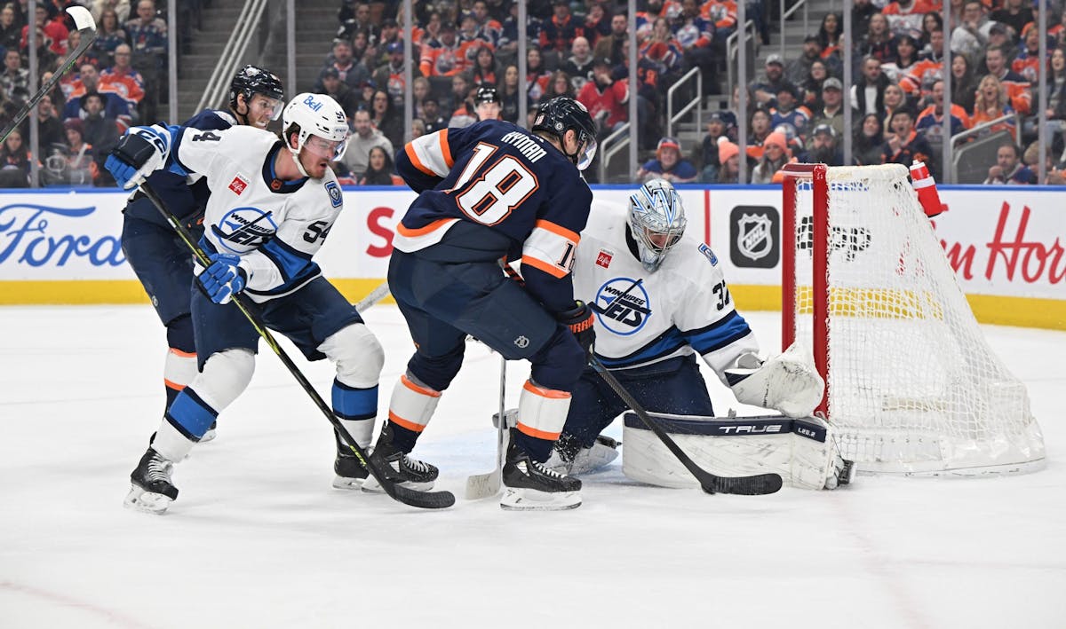 Jets road underdogs in Game 2 matchup at Oilers