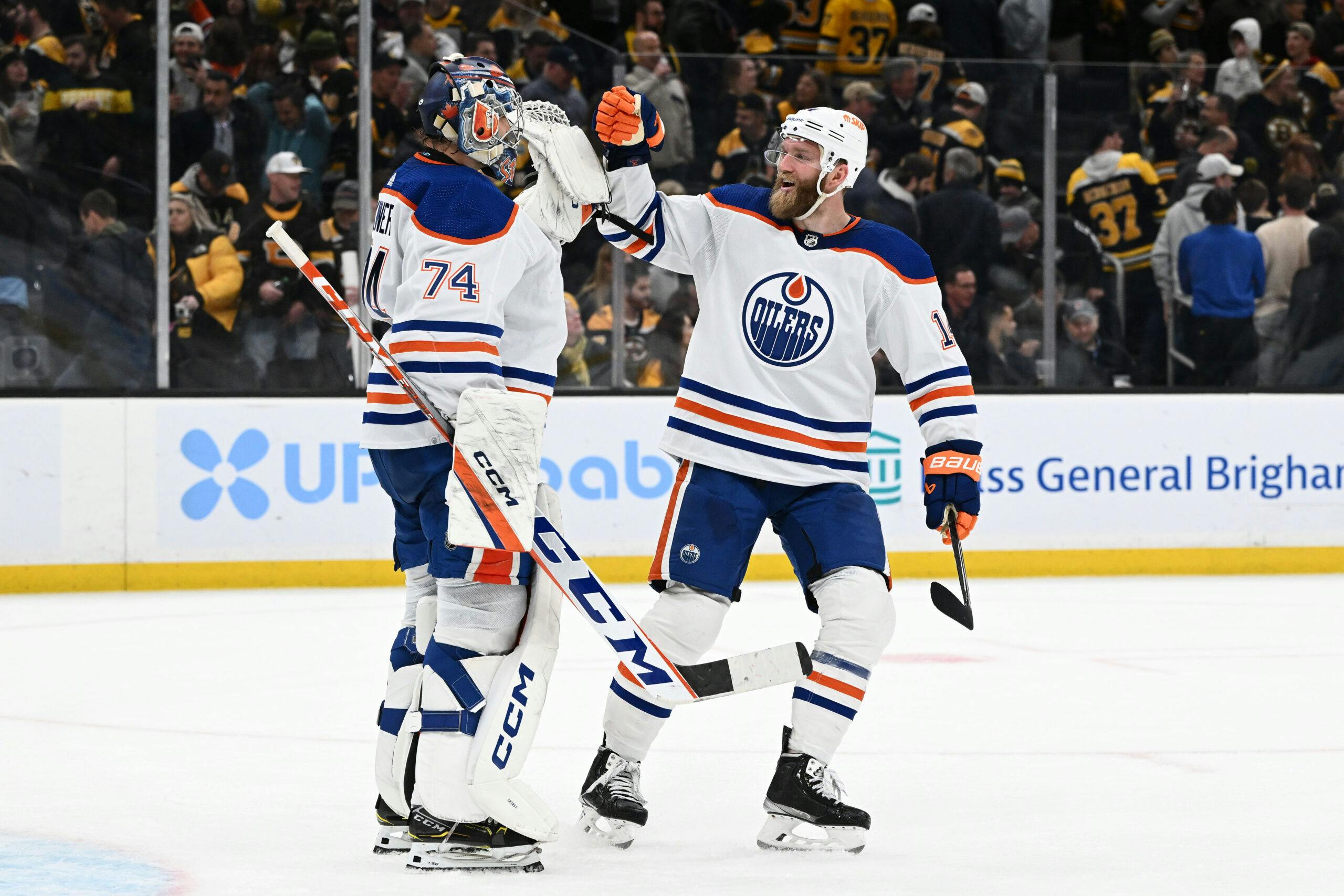 Other than Connor McDavid, four Oilers received votes for 2023 NHL Awards -  OilersNation