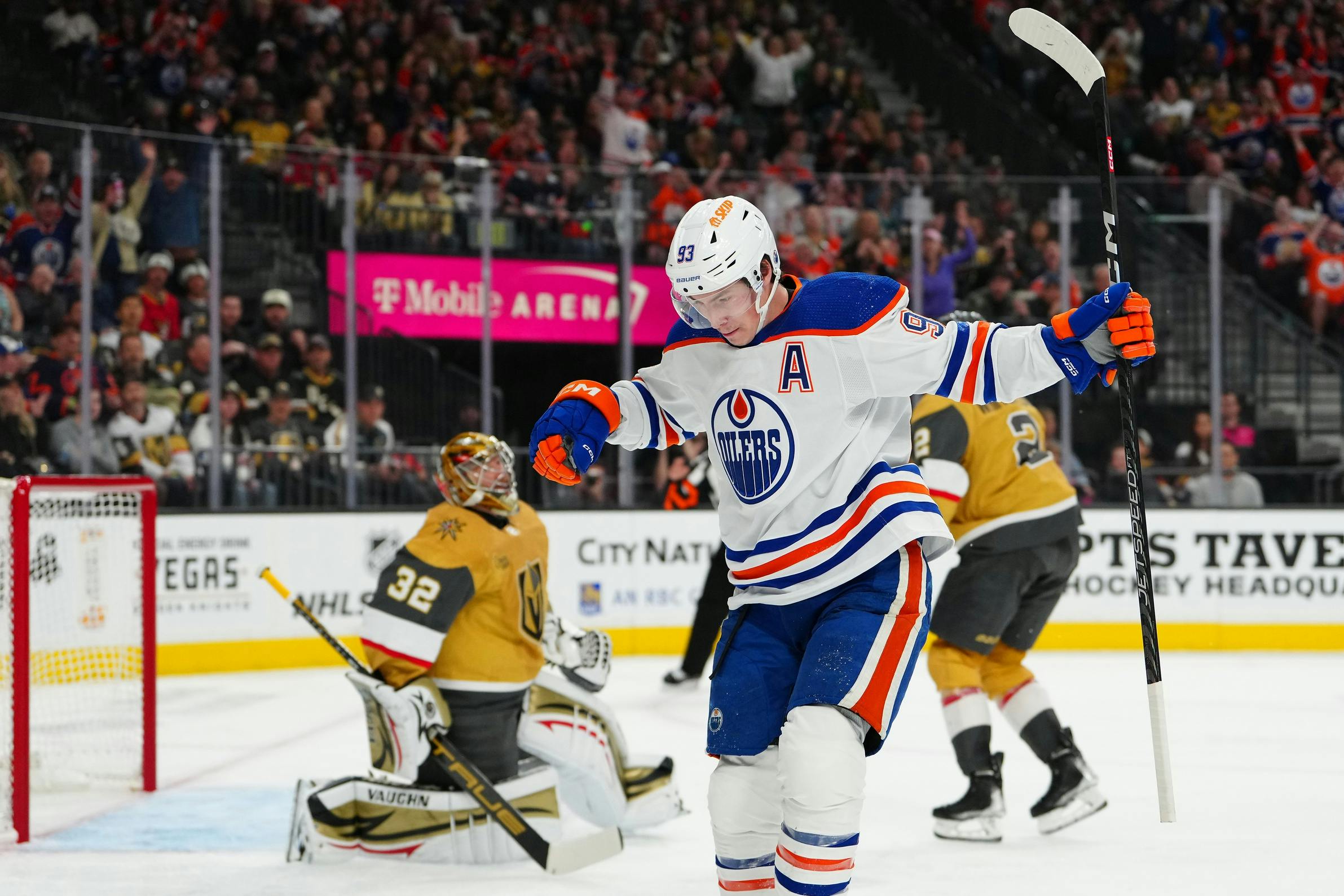 Jack Campbell says his play since joining Oilers has been 'pathetic
