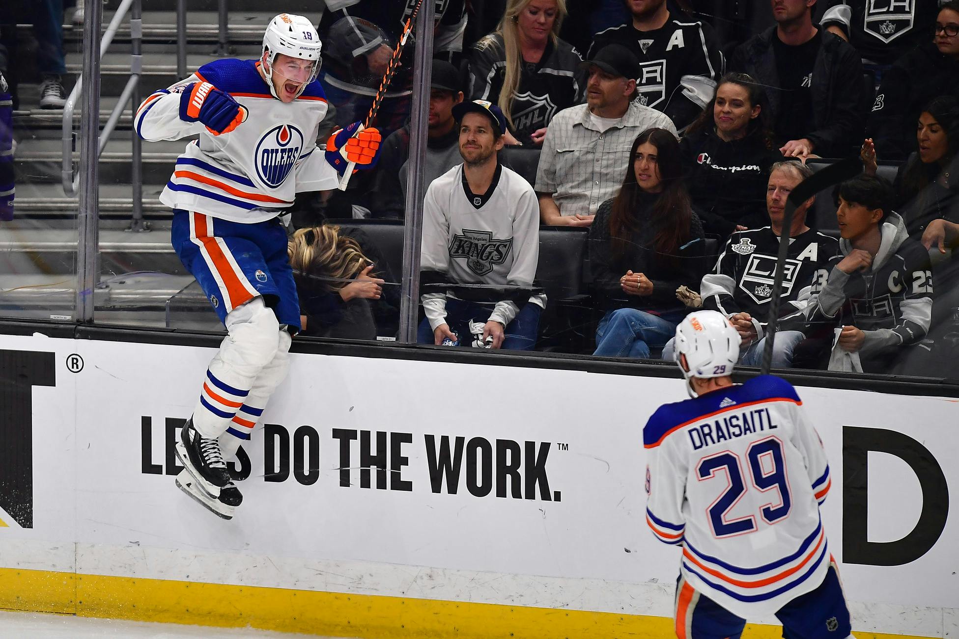 NHL playoffs: Oilers erase 3-goal deficit then stun Kings in OT