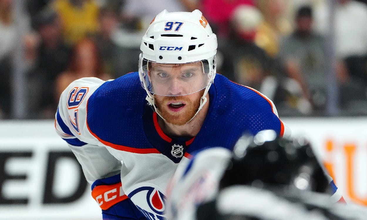 Oilersnation Everyday: Connor McDavid wins the Hart + Edmonton Oilers  contracts - OilersNation