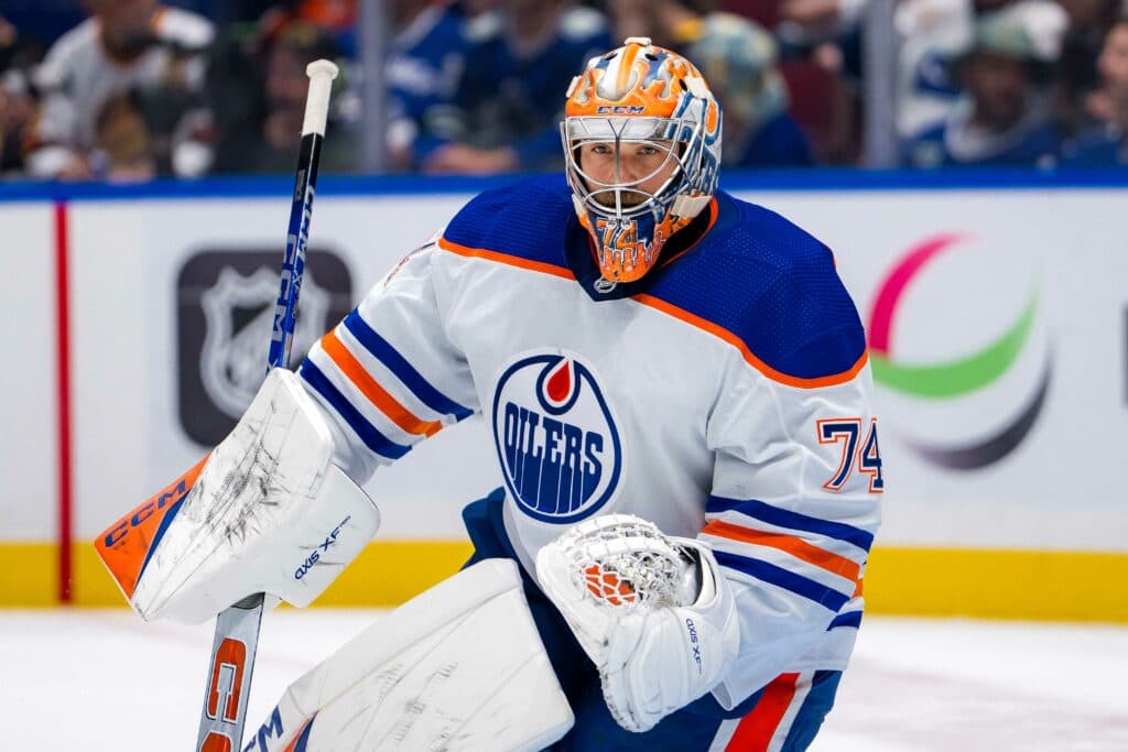 Edmonton Oilers goaltender Stuart Skinner