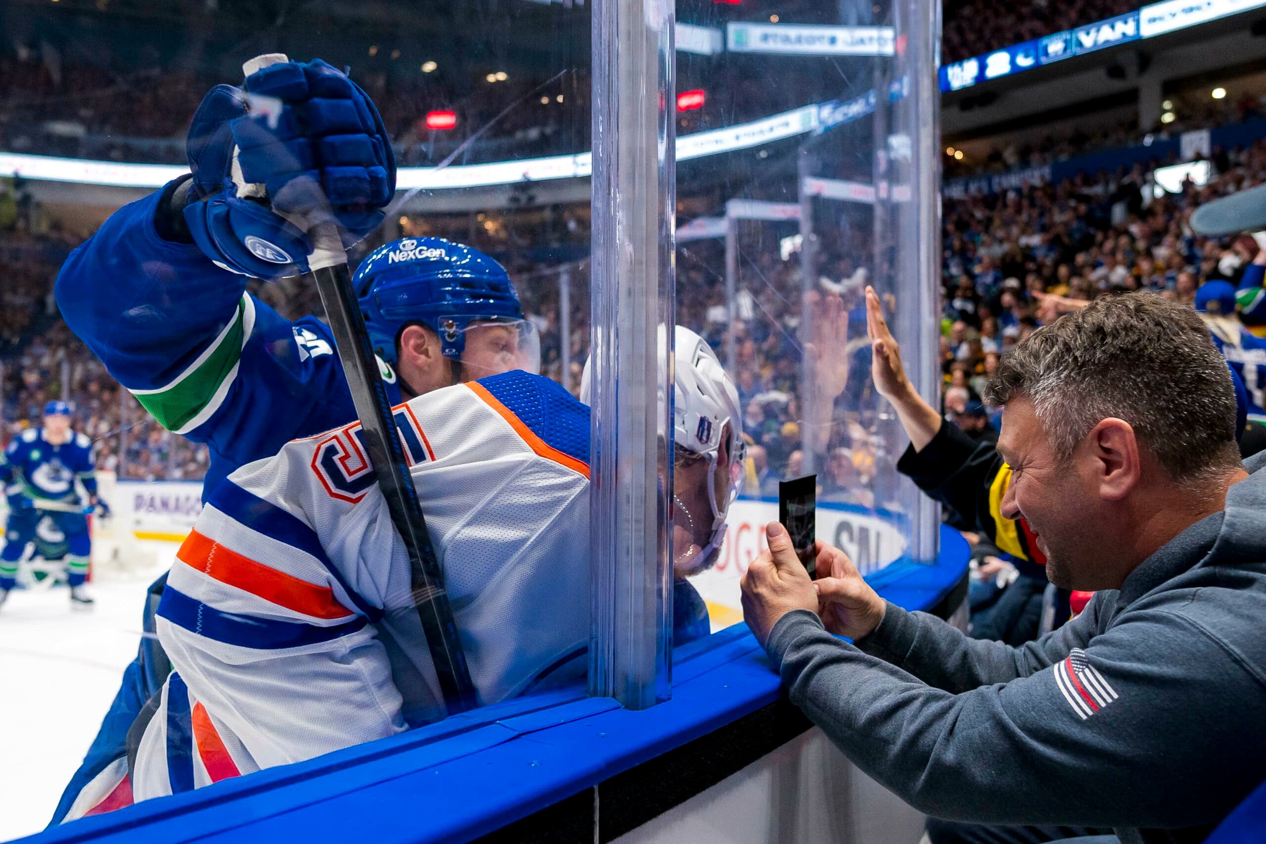Edmonton Oilers Vancouver Canucks