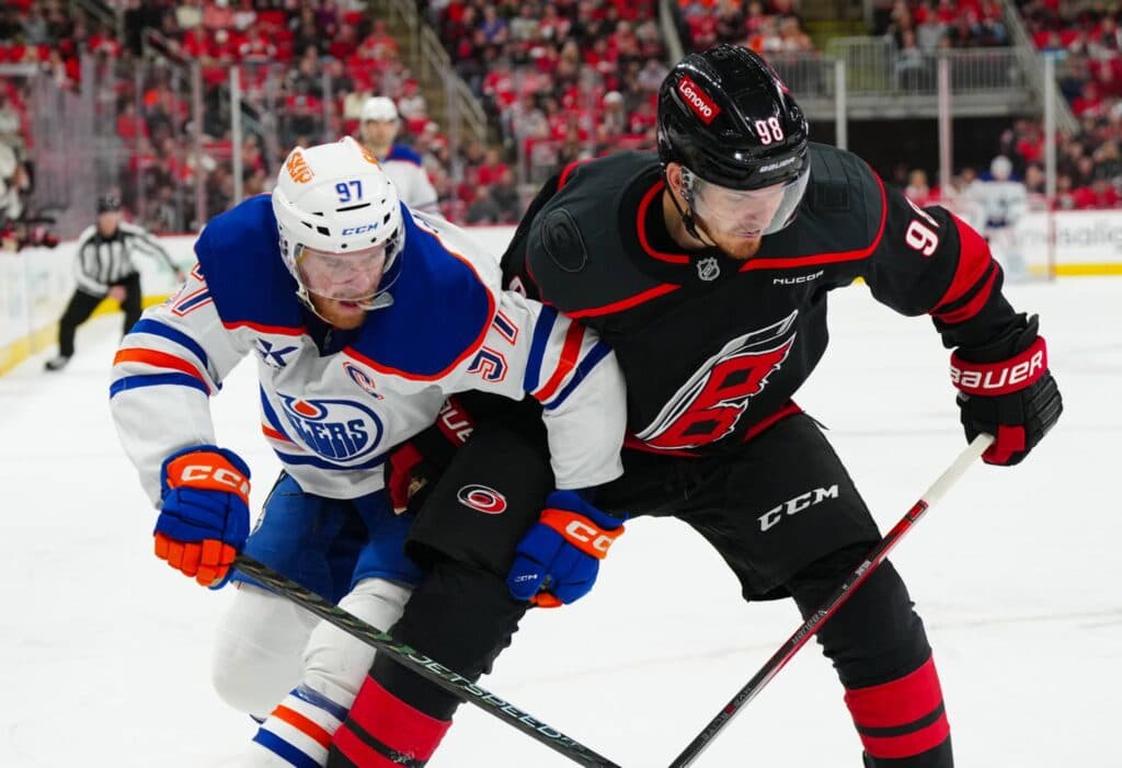 Edmonton Oilers Carolina Hurricanes