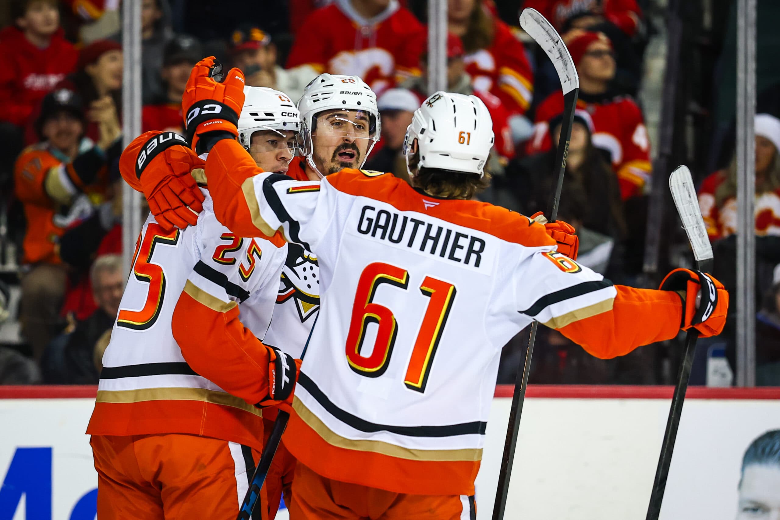 Jan 25, 2026; Calgary, Alberta, CAN; Anaheim Ducks left wing Chris Kreider (20) celebrates his goal with teammates against the Calgary Flames during the third period at Scotiabank Saddledome. Mandatory Credit: Sergei Belski-Imagn Images