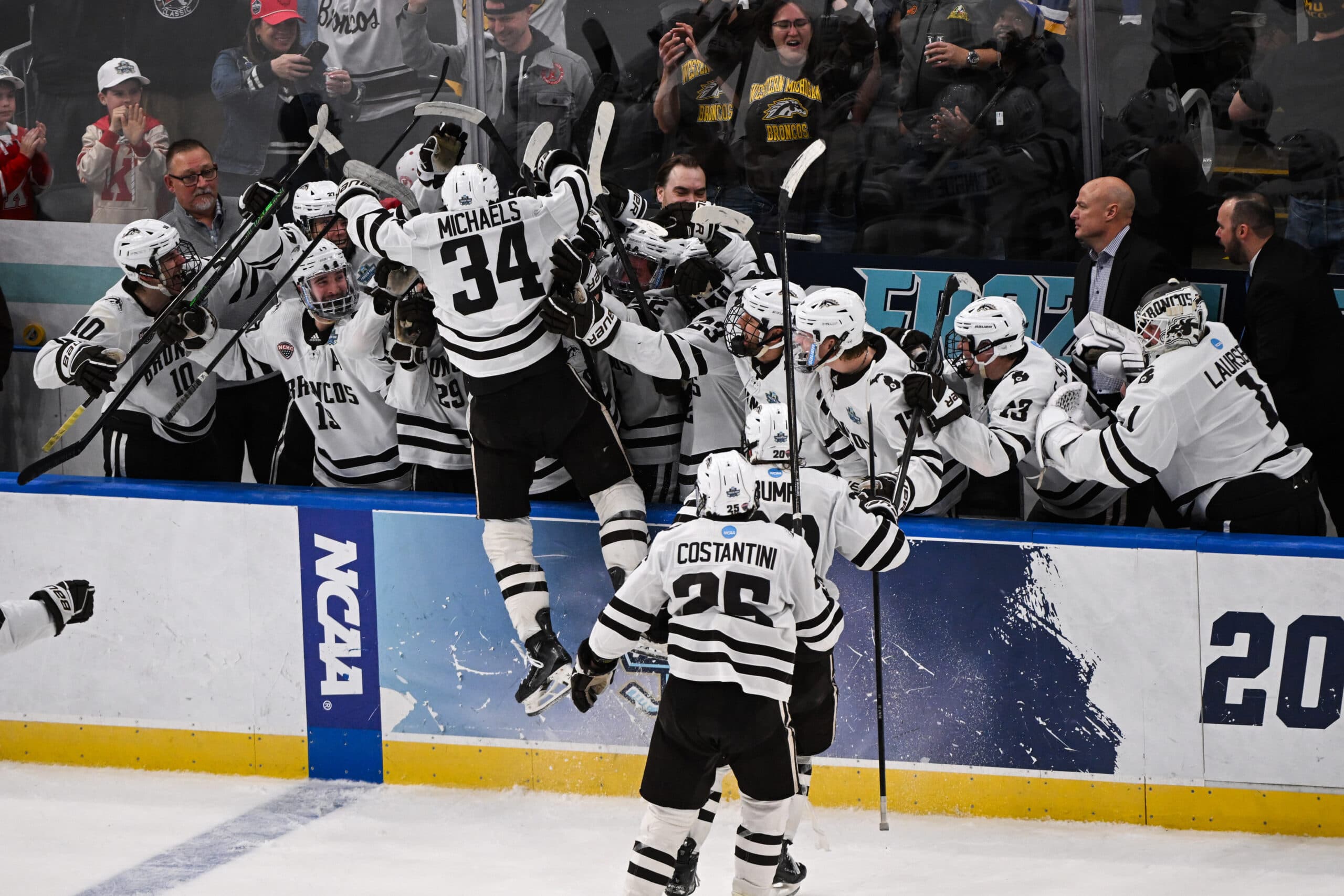 Edmonton Oilers Owen Michaels Western Michigan University