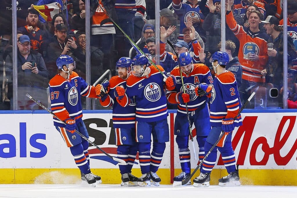 Edmonton Oilers celebrate goal by Zach Hyman