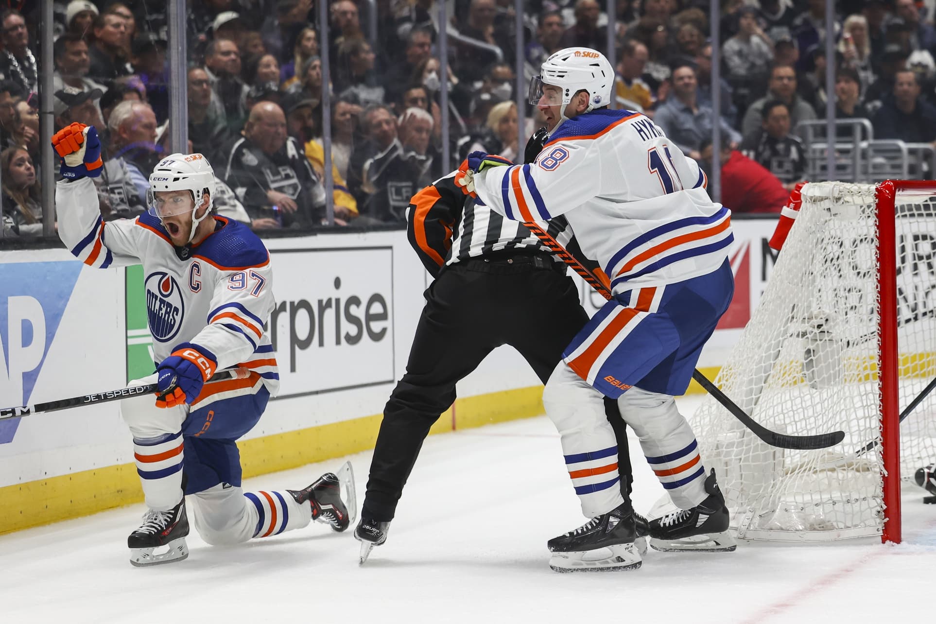 Connor McDavid goal celebration