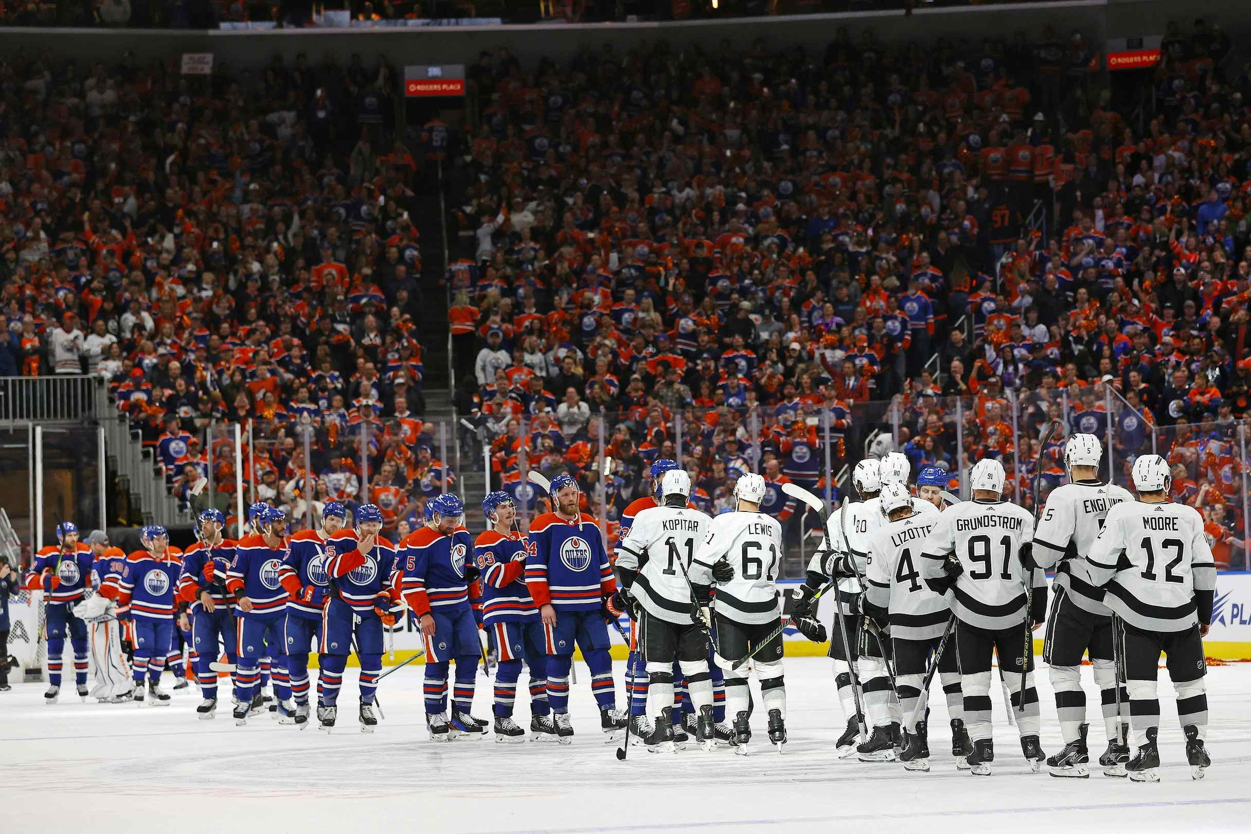 Oilers beat Kings in NHL Playoffs