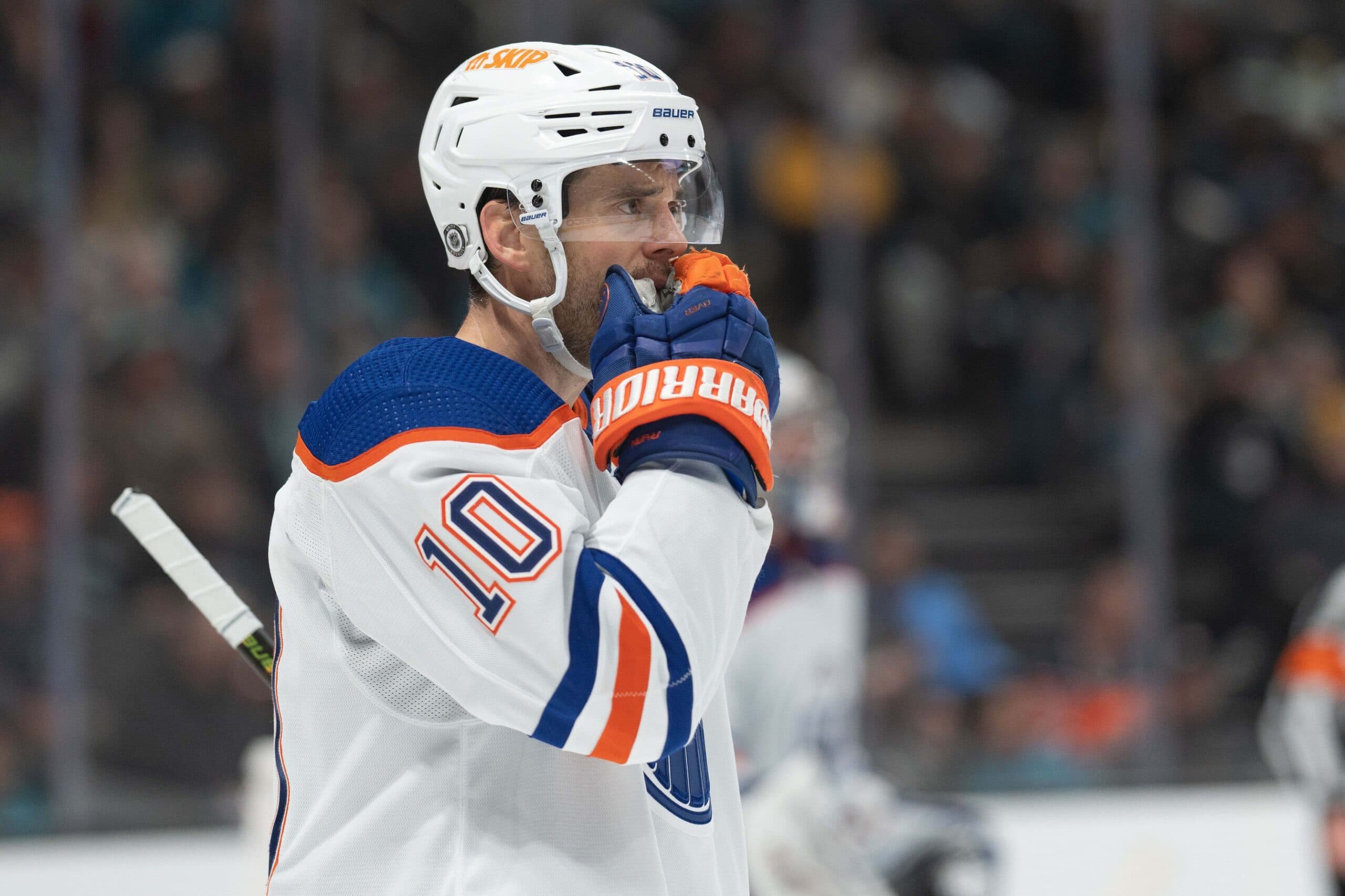 Edmonton Oilers forward Derek Ryan