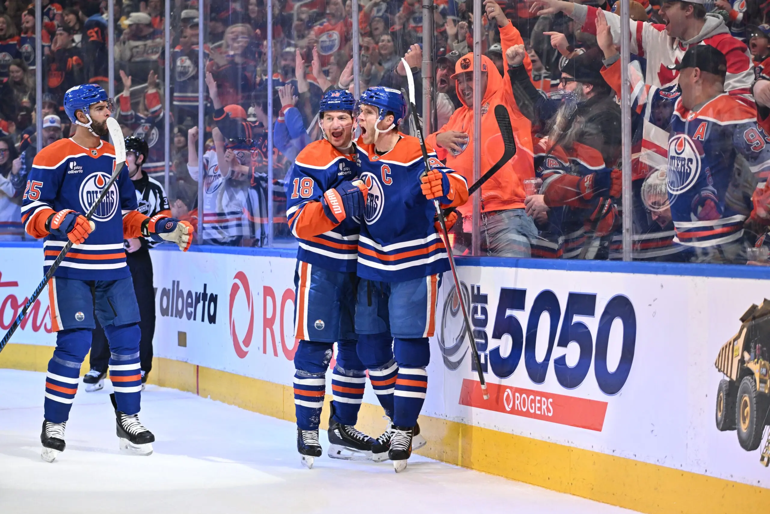 Edmonton Oilers Connor McDavid Zach Hyman