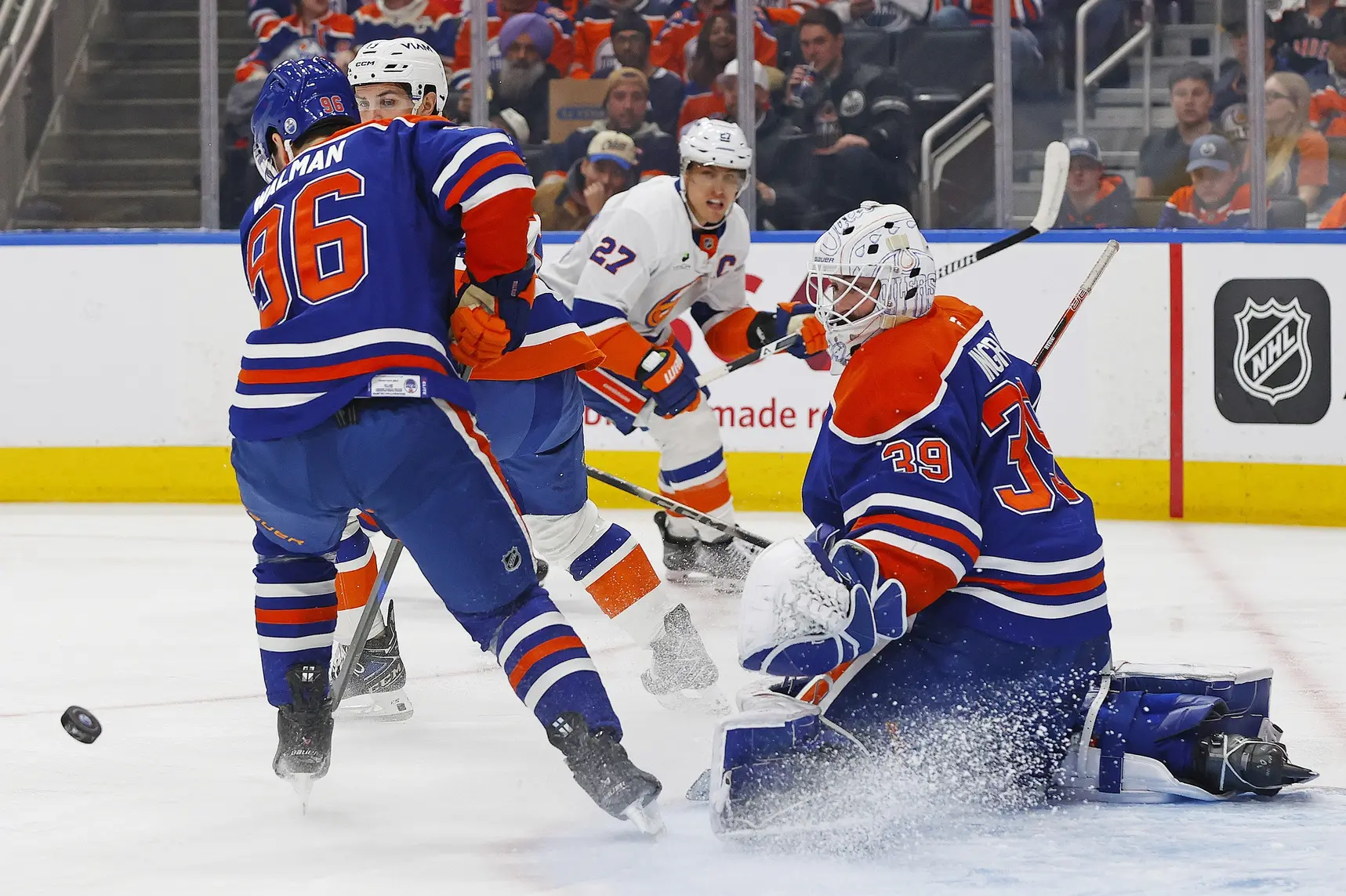 Edmonton Oilers Connor Ingram Jake Walman New York Islanders