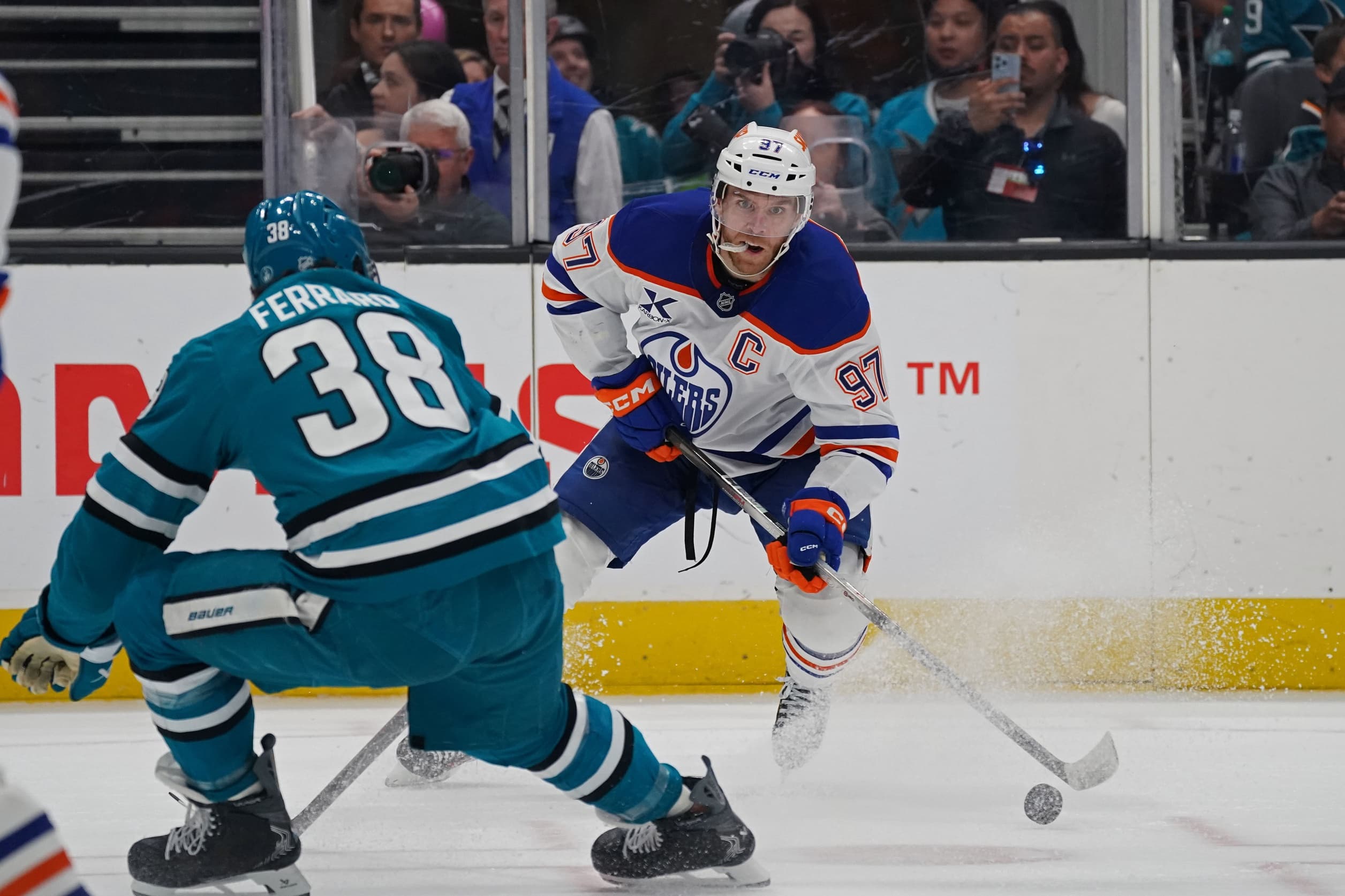 Edmonton Oilers Connor McDavid vs. San Jose Sharks