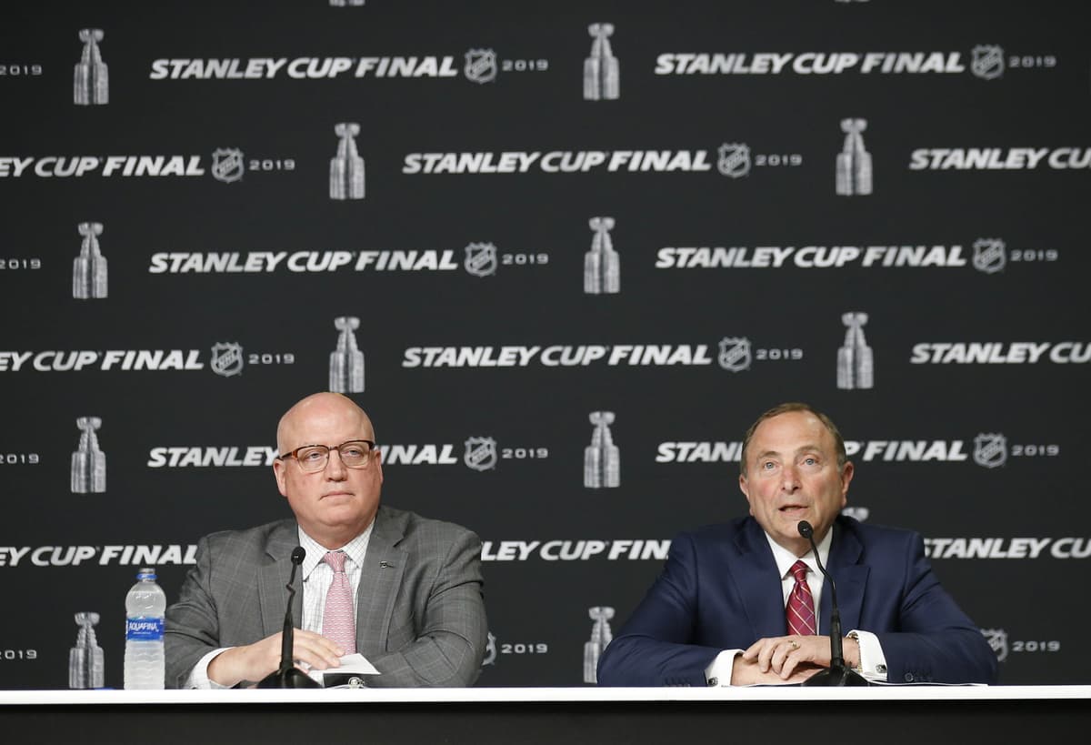 He s A Blue Craig Berube Says After Jordan Binnington s 100th Win he-s-a-blue-craig-berube-says-after-jordan-binnington-s-100th-win
